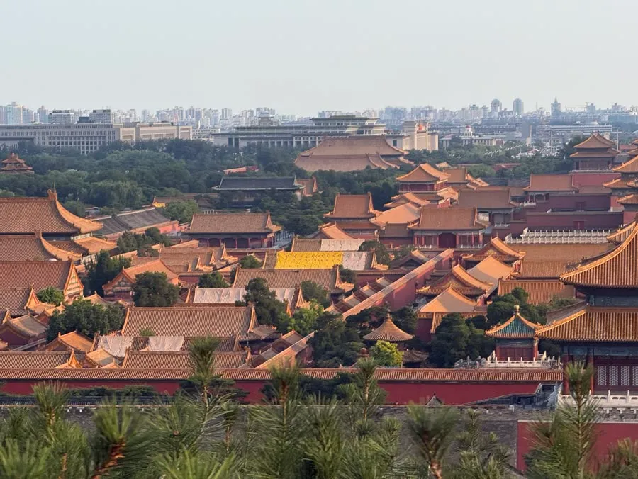 Beijing in Light & Shadow: Ancient Majesty, Modern Rhythm